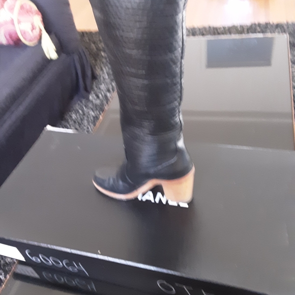 Chanel boots - Picture 10 of 10